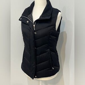 Eddie Bauer Women's Puffer Vest